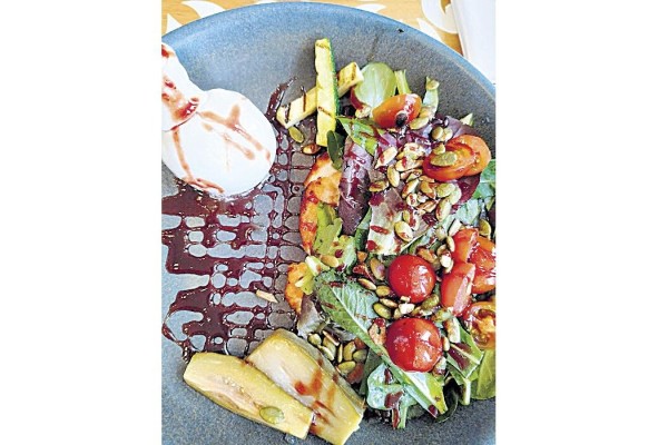 Ensalada de burrata Ensalada de burrata