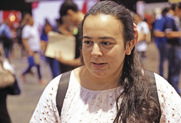 Ana Correye. Ana Correye.