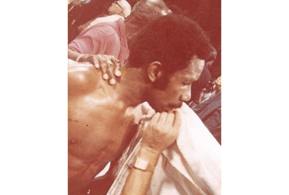 Eusebio Pedroza, el campeón mundial panameño de boxeo. Falleció a los 62 años de edad. Eusebio Pedroza, el campeón mundial panameño de boxeo. Falleció a los 62 años de edad.
