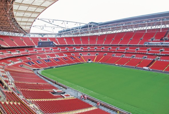 Esta iniciativa servirá como campo de pruebas para la Eurocopa, que comenzará en junio, en Wembley. Esta iniciativa servirá como campo de pruebas para la Eurocopa, que comenzará en junio, en Wembley.