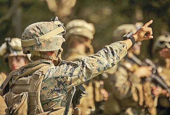 Las bases militares ante la historia Las bases militares ante la historia