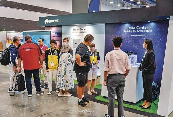 Huawei se une a la Olimpiada Mundial de Robótica 2023 en Panamá para fomentar la educación STEAM Huawei se une a la Olimpiada Mundial de Robótica 2023 en Panamá para fomentar la educación STEAM