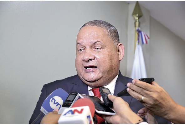 Benicio Robinson, diputado de la bancada PRD. Benicio Robinson, diputado de la bancada PRD.