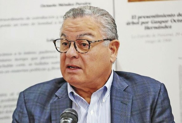 Anel “Bolo” Flores Anel “Bolo” Flores