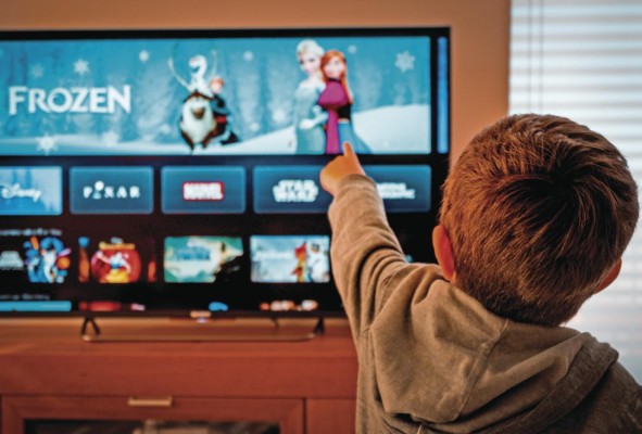 Las series de televisión influyen en el desarrollo de la juventud Las series de televisión influyen en el desarrollo de la juventud