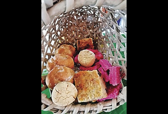 Pan de anis, mantecados, queques y cocaditas Pan de anis, mantecados, queques y cocaditas
