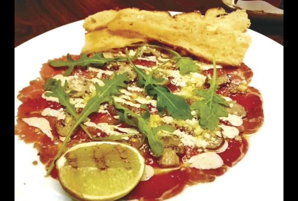 Carpaccio de res Carpaccio de res