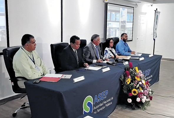 La apertura del proceso de pre calificación tuvo lugar en las instalaciones de la Asep. La apertura del proceso de pre calificación tuvo lugar en las instalaciones de la Asep.