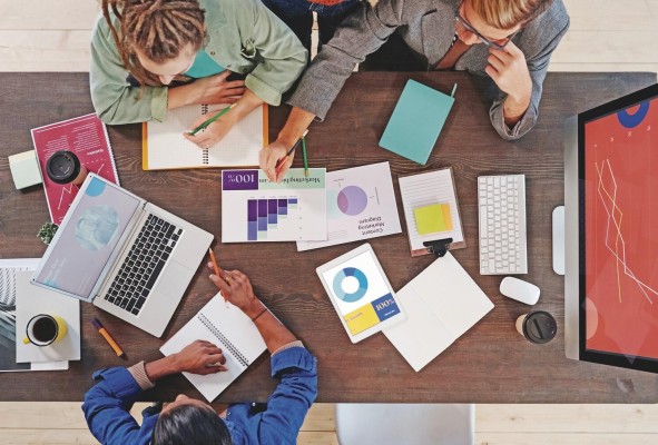 Las reuniones deben ser puntos de encuentro productivos. Las reuniones deben ser puntos de encuentro productivos.
