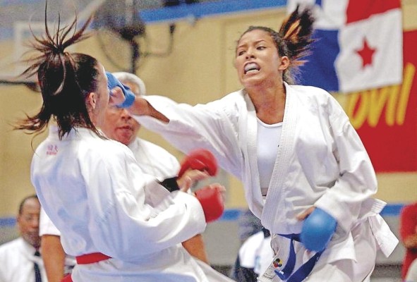 La capitalina Yaremi Borzelli ha sido campeona en las tres últimas ediciones de los Juegos Centroamericanos y medallista de plata en los Bolivarianos de 2017. En la imagen la deportista junto a su hija Kamy. La capitalina Yaremi Borzelli ha sido campeona en las tres últimas ediciones de los Juegos Centroamericanos y medallista de plata en los Bolivarianos de 2017. En la imagen la deportista junto a su hija Kamy.