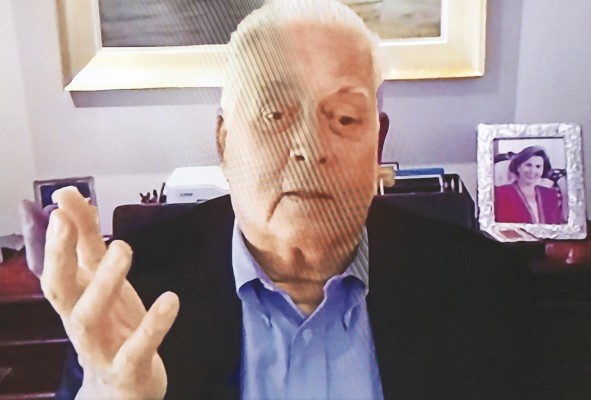 Ernesto Pérez Balladares: 'Los intereses económicos y políticos de los diputados priman en el manejo del partido' Ernesto Pérez Balladares: 'Los intereses económicos y políticos de los diputados priman en el manejo del partido'