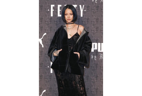 La cantante y empresaria Rihanna lanzó su marca Fenty. La cantante y empresaria Rihanna lanzó su marca Fenty.