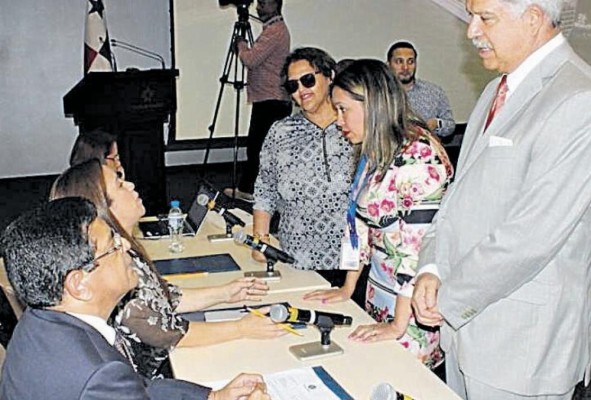Reunión de subcomisión de Población, Ambiente y Desarrollo de la Asamblea Nacional. Reunión de subcomisión de Población, Ambiente y Desarrollo de la Asamblea Nacional.