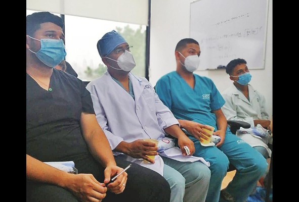 Los instrumentadores quirúrgicos esperan que el Legislativo discuta y apruebe el proyecto que les permita tener idoneidad. Los instrumentadores quirúrgicos esperan que el Legislativo discuta y apruebe el proyecto que les permita tener idoneidad.
