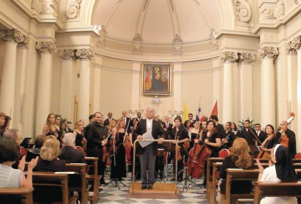 Estreno de la Misa del Manglar en la Iglesia de María Madre de la Familia en el Gobernatorato del Vaticano Estreno de la Misa del Manglar en la Iglesia de María Madre de la Familia en el Gobernatorato del Vaticano