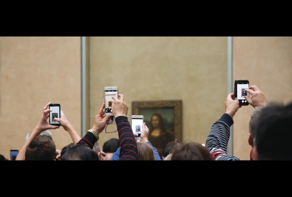 Turistas frente a una de las obras mas importantes de Leonardo Da Vinci, 'La Gioconda'. Turistas frente a una de las obras mas importantes de Leonardo Da Vinci, 'La Gioconda'.