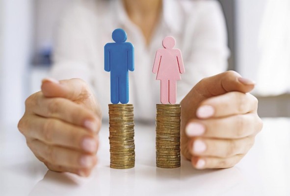 Desde el punto de vista de género, las mujeres se preparan mejor para el mercado laboral. Desde el punto de vista de género, las mujeres se preparan mejor para el mercado laboral.