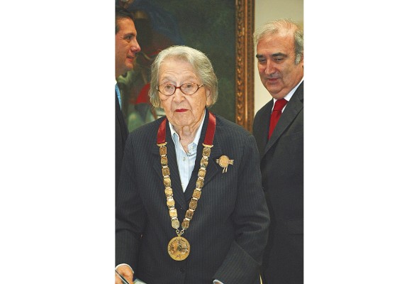 Carmen A. Miró, hacedora de la Demografía crítica latinoamericana Carmen A. Miró, hacedora de la Demografía crítica latinoamericana