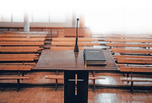 El cristianismo es la religión más extendida en el mundo, con un número estimado de 2,400 millones de seguidores El cristianismo es la religión más extendida en el mundo, con un número estimado de 2,400 millones de seguidores