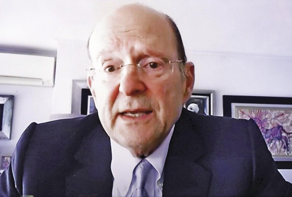 'Lo más alto a que yo aspiraba era que me hicieran Honorary Fellow de College' 'Lo más alto a que yo aspiraba era que me hicieran Honorary Fellow de College'