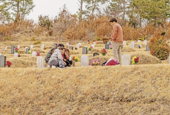 El Chuseok, en Corea, se remonta al año 935 y está relacionado con las cosechas de otoño. El Chuseok, en Corea, se remonta al año 935 y está relacionado con las cosechas de otoño.