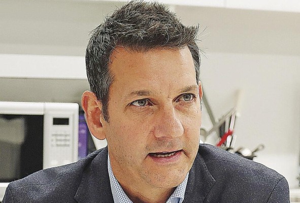 Andrés Calatroni Andrés Calatroni