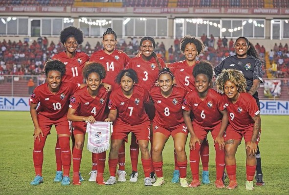 Los logros obtenidos por el fútbol, entre ellos el femenino, podría irse al traste, si no se resuelven los escándalos sobre amaños de partidos. Los logros obtenidos por el fútbol, entre ellos el femenino, podría irse al traste, si no se resuelven los escándalos sobre amaños de partidos.