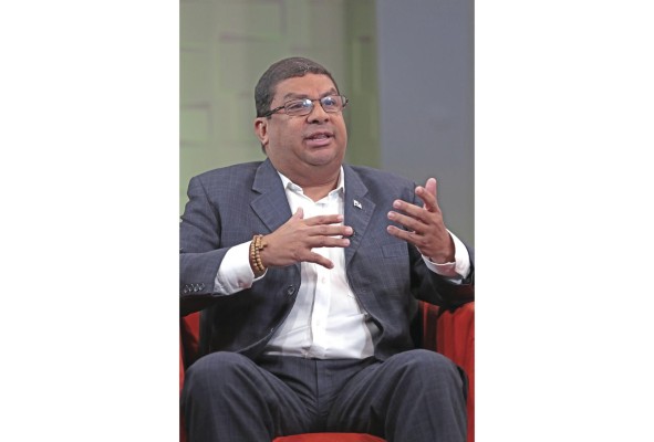 Carlos Aguilar, ministro de Cultura Carlos Aguilar, ministro de Cultura