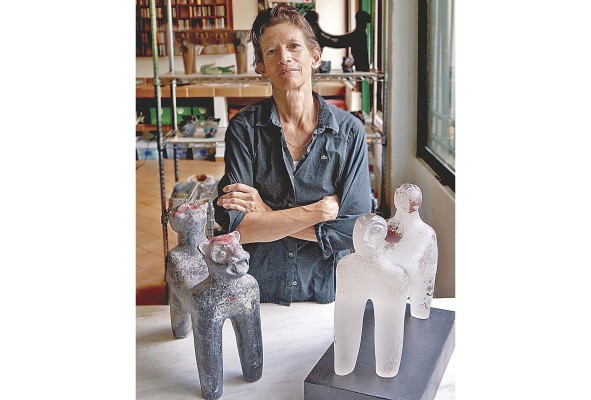 La artista Isabel De Obaldía realizó el documental. La artista Isabel De Obaldía realizó el documental.