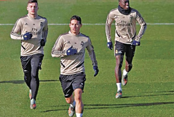 Rodríguez jugó dos temporadas con el Bayern Múnich. Rodríguez jugó dos temporadas con el Bayern Múnich.