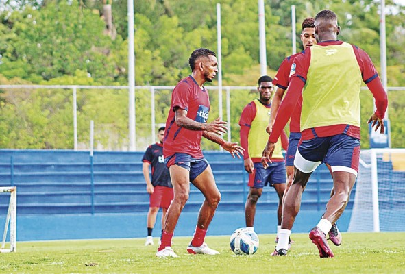 El combinado panameño estuvo entrenando en Coclé por un periodo de seis días. El combinado panameño estuvo entrenando en Coclé por un periodo de seis días.