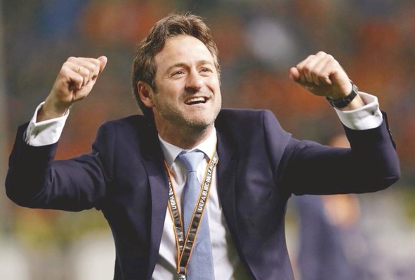 Thomas Christiansen, el nuevo seleccionador nacional, tendrá que ser pragmático si busca afianzarse en el puesto. Thomas Christiansen, el nuevo seleccionador nacional, tendrá que ser pragmático si busca afianzarse en el puesto.