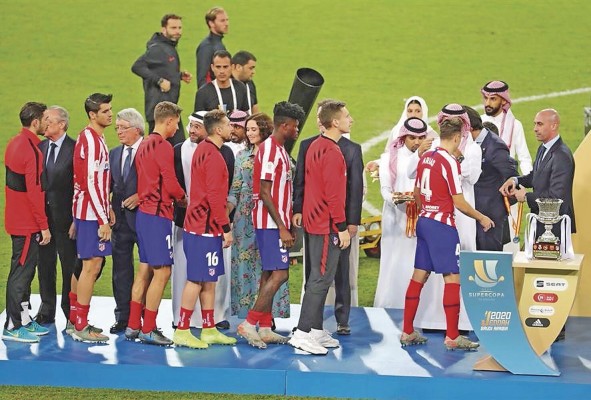 El Atlético fue fundado el 26 de abril de 1903. El Atlético fue fundado el 26 de abril de 1903.