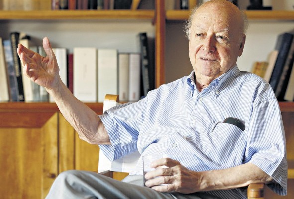 Jorge Edwards fue considerado un gran novelista Jorge Edwards fue considerado un gran novelista