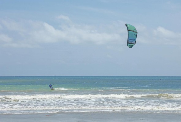 Santa Marianita fue sede del sexto campeonato sudamericano de 'kitesurf'. Santa Marianita fue sede del sexto campeonato sudamericano de 'kitesurf'.