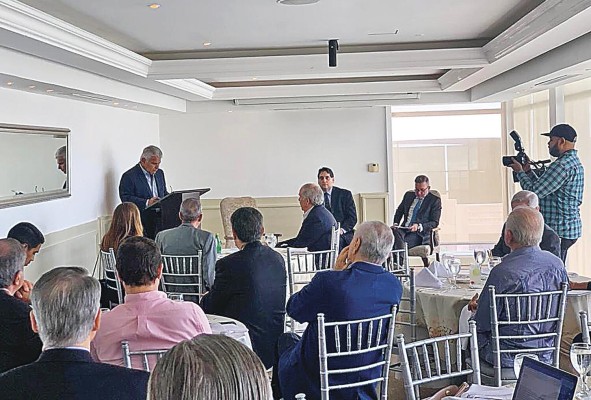 Reunión de Cicyp analizó la política exterior de Panamá. Reunión de Cicyp analizó la política exterior de Panamá.