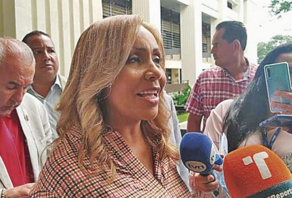 Yanibel Ábrego, diputada de Cambio Democrático. Yanibel Ábrego, diputada de Cambio Democrático.