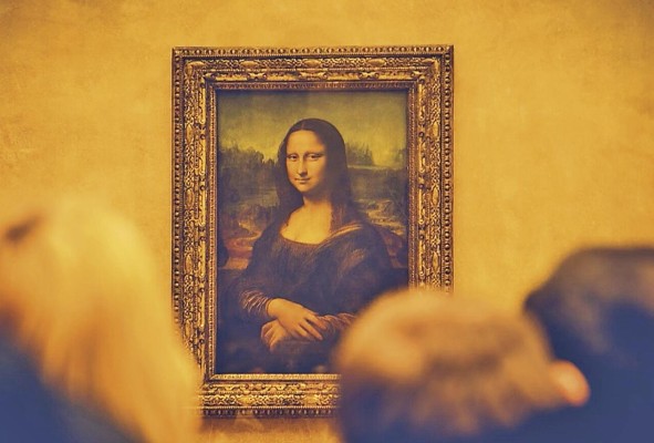 El polímata Leonardo da Vinci es considerado un genio del arte, siendo autor de una de las obras más famosas de la historia: La Mona Lisa El polímata Leonardo da Vinci es considerado un genio del arte, siendo autor de una de las obras más famosas de la historia: La Mona Lisa
