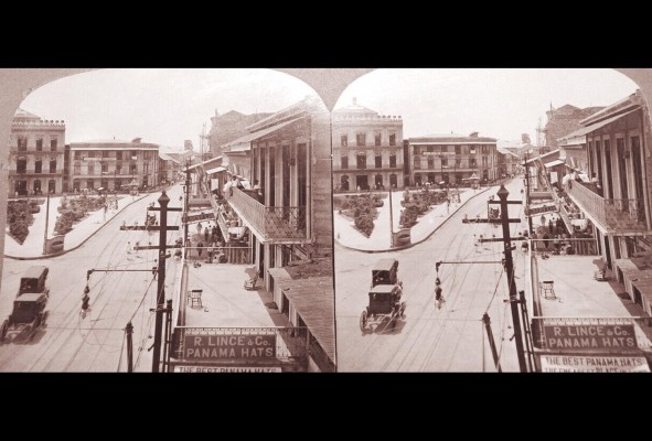 Plaza de la Estación con el parque y los edificios del Hotel Internacional y la Pacific Stream Navigation Company. Plaza de la Estación con el parque y los edificios del Hotel Internacional y la Pacific Stream Navigation Company.