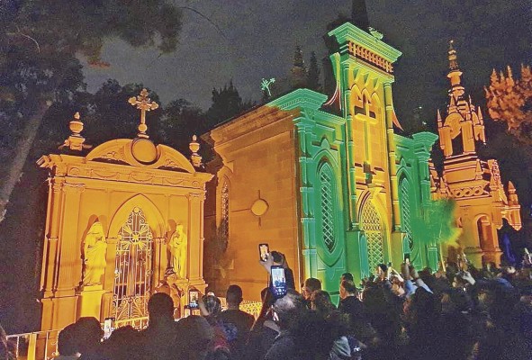 Cementerio El Saucito, espacio de historias, mitos y leyendas. Cementerio El Saucito, espacio de historias, mitos y leyendas.