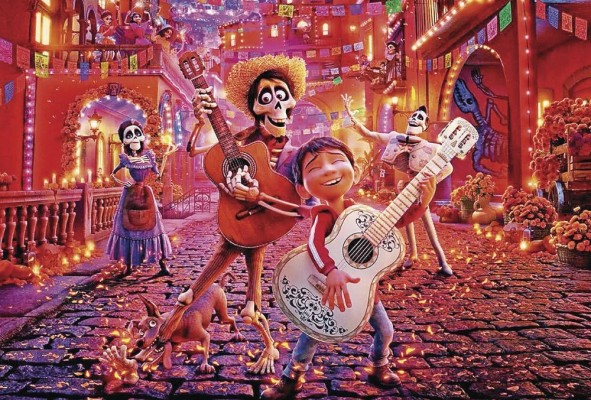 'Coco' se ha alzado como una de las cintas recientes que muestra de forma auténtica el Día de los Difuntos en México. 'Coco' se ha alzado como una de las cintas recientes que muestra de forma auténtica el Día de los Difuntos en México.