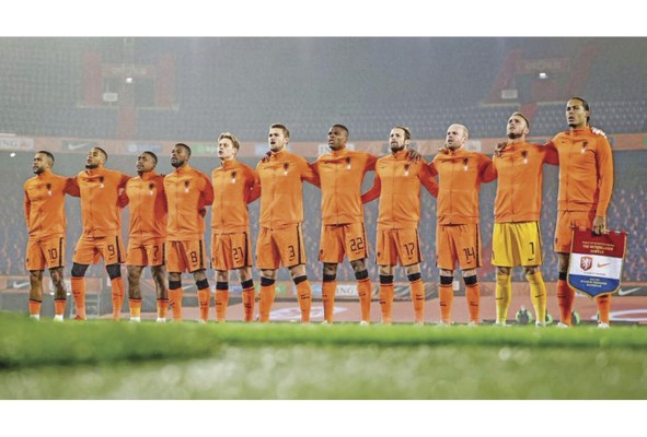 Los Países Bajos, con la guía de Van Gaal, fueron primeros en el grupo G del clasificatorio europeo. En la Copa Mundo conforman el grupo A, junto a Catar, Ecuador y Senegal. Los Países Bajos, con la guía de Van Gaal, fueron primeros en el grupo G del clasificatorio europeo. En la Copa Mundo conforman el grupo A, junto a Catar, Ecuador y Senegal.
