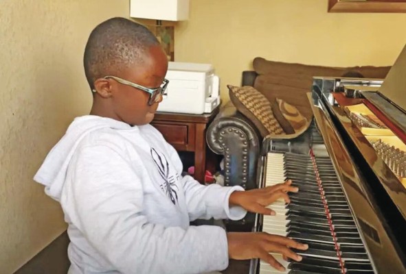 Jude Kofie, el niño autista de 11 años conocido como el siguiente Mozart Jude Kofie, el niño autista de 11 años conocido como el siguiente Mozart