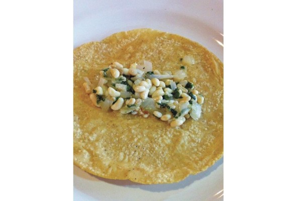 Escamoles o huevos de hormiga de México. Escamoles o huevos de hormiga de México.