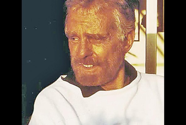 El destacado pintor navegó entre el surrealismo y el hiperrealismo. Una voz interior le insistió en que tenía una cita con los pinceles y los lienzos. El destacado pintor navegó entre el surrealismo y el hiperrealismo. Una voz interior le insistió en que tenía una cita con los pinceles y los lienzos.