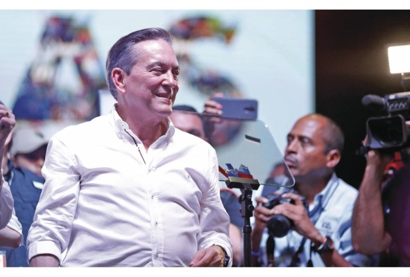 El presidente Laurentino Cortizo El presidente Laurentino Cortizo