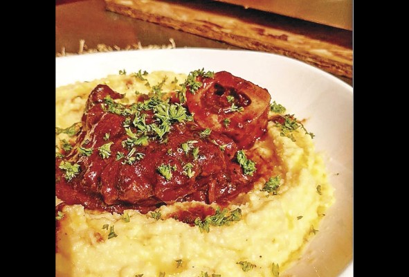 Ossobuco y crema de bollos y coco Ossobuco y crema de bollos y coco