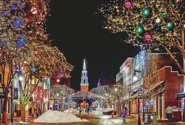 La Navidad ha traído nuevas tradiciones alrededor del mundo. La Navidad ha traído nuevas tradiciones alrededor del mundo.