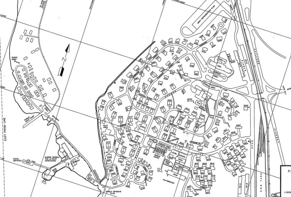 El poblado de Diablo Heights tuvo diversas transformaciones durante las distintas fases de construcción y operación del Canal. Una primera fase se dio durante la construcción del Canal entre 1904-1914, cuando fue un campamento para trabajadores 'silver'. Una segunda fase durante la construcción del tercer juego de esclusas entre 1939-1942, y una fase final con el programa de reemplazo de viviendas que realizó el gobierno de la Zona del Canal en 1950-1960. El poblado de Diablo Heights tuvo diversas transformaciones durante las distintas fases de construcción y operación del Canal. Una primera fase se dio durante la construcción del Canal entre 1904-1914, cuando fue un campamento para trabajadores 'silver'. Una segunda fase durante la construcción del tercer juego de esclusas entre 1939-1942, y una fase final con el programa de reemplazo de viviendas que realizó el gobierno de la Zona del Canal en 1950-1960.