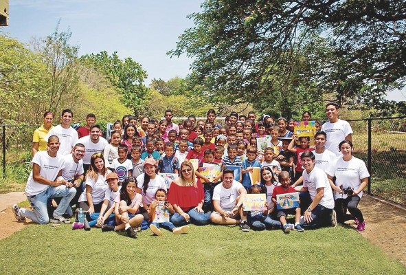 Forma parte de la reactivación del Consejo Nacional de Juventud. Forma parte de la reactivación del Consejo Nacional de Juventud.